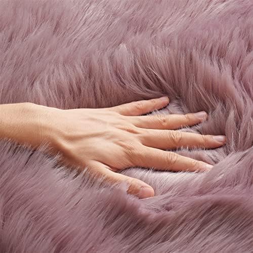 EasyJoy Ultra Soft Fluffy Shaggy Area Rug Faux Fur Rug Chair Cover Seat Pad Fuzzy Area Rug for Bedroom Floor Sofa Living Room (2 x 4 ft Sheepskin, Light Purple)