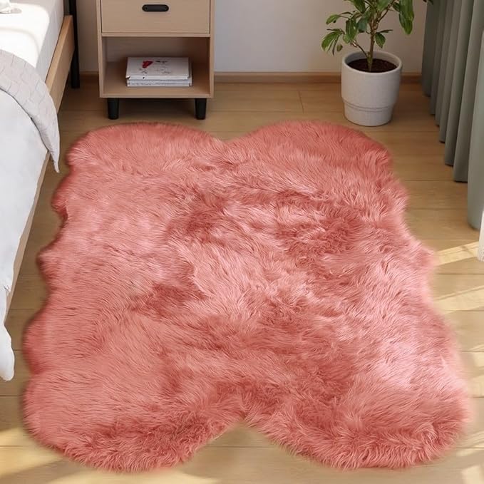 Goolela Pink Faux Sheepskin Fur Rug 4x6 Fluffy Fuzzy Furry Area Rug for Girls Bedroom Dorm Light Pink Shag Carpet for Playroom Washable Sheepskin