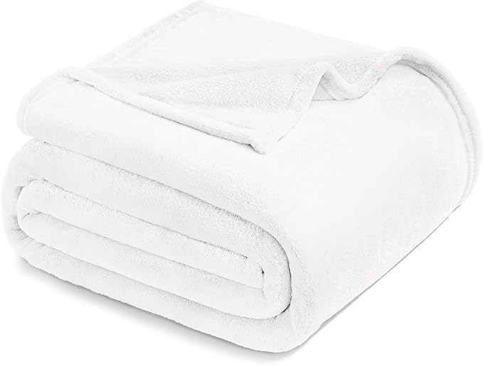 Exclusivo Mezcla Fleece Blanket Twin Size for Bed, Super Soft and Warm, All Season, Cozy, Plush, Lightweight, 90x66 Inches, Pure White