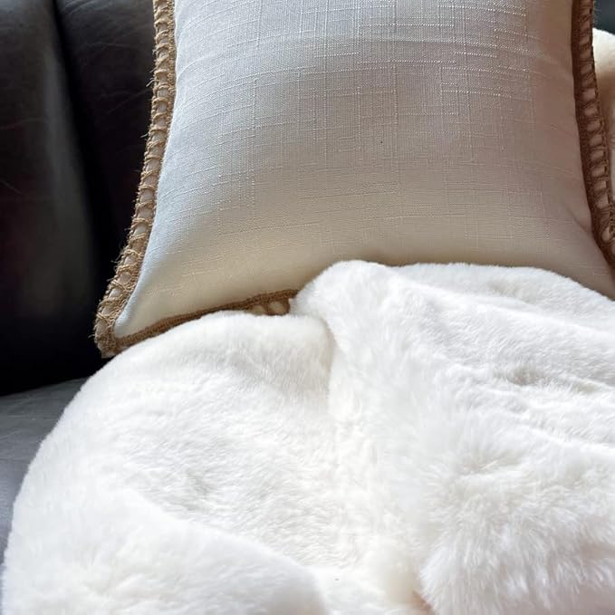 ORINOVA White Shaggy Bunny Fur Rugs for Living Room Washable Furry Area Rugs for Bedroom Nursery Rug 3x5 Teen Room Décor Boho Rug