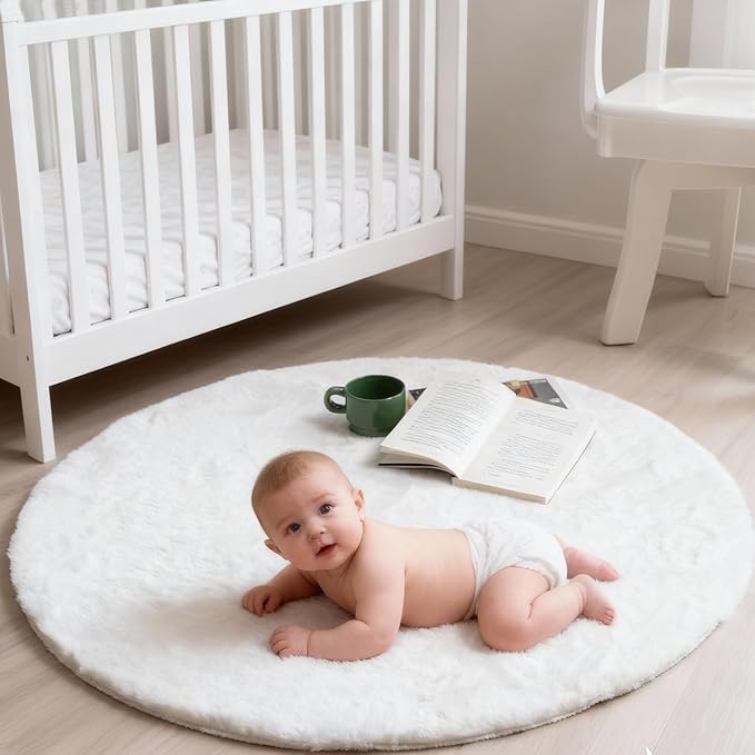 ThreadGlobe Fluffy Faux Rabbit Fur Circle Rug 3'x3', Cloud-Soft Area Rug for Bedroom & Nursery, Non-Slip No-Shed Design, Machine Washable Rug, White, 3x3 Ft