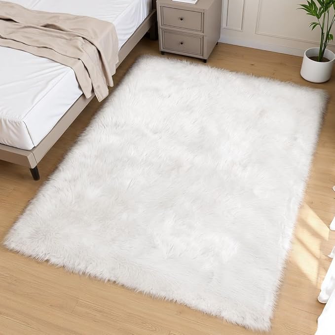 Goolela White Sheepskin Area Rug 5x8 Fluffy Faux Fur Fuzzy Furry Carpet for Bedroom Living Room Shaggy Plush Washable Rectangle