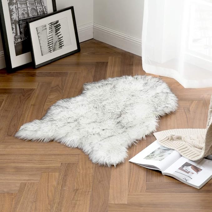 MIULEE Fluffy Rug Soft Shaggy Faux Fur Area Rug Luxury Plush Sheepskin Carpet for Bedroom Living Room Sofa Chair 2 x 3 Feet, Gradient Grey