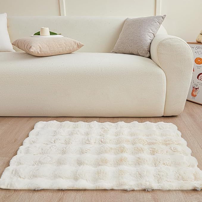 Creamy White Rabbit Plush Rug 2'x3', Fluffy Faux Fur Shaggy Area Rug for Nursery, Kids Room Decor, Soft Fuzzy Carpet for Living Room, Bedroom, Teen Girls Room