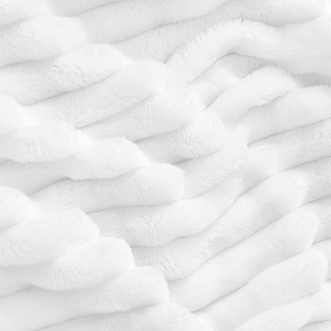 BEDELITE Fleece Throw Blanket for Couch – 3D Ribbed Jacquard Soft and Warm Decorative Fuzzy Blanket – Cozy, Fluffy, Plush Lightweight White Throw Blankets for Bed, Sofa, 84x90 inches
