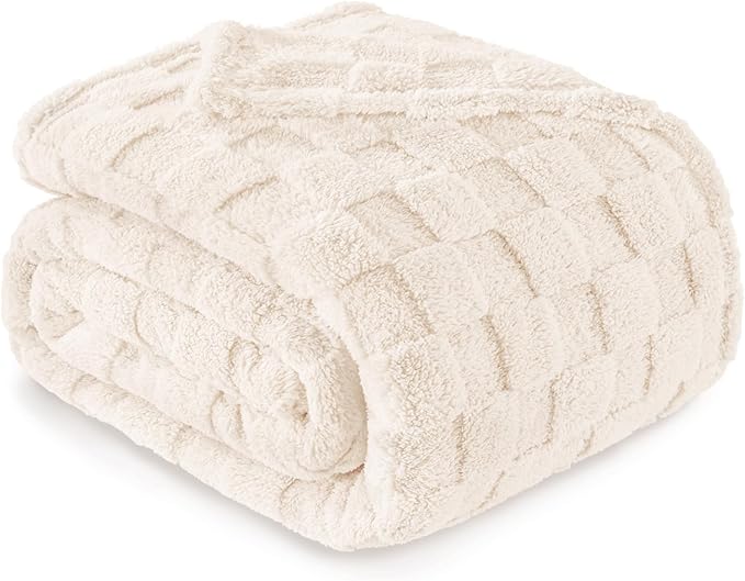 Exclusivo Mezcla King Size Flannel Fleece Blanket, Super Soft and Warm Lightweight Checkered Pattern Blankets for All Seasons, 90x104 Inches, Ivory