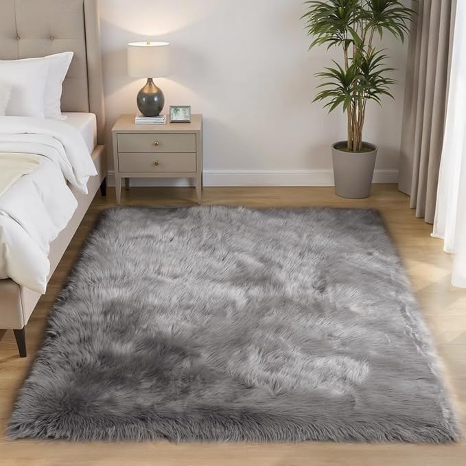 Goolela 5x8 Area Rug Faux Fur Rug Fluffy Washable Grey Sheepskin Large Rug for Living Room Bedroom Shag Soft Home Decor Rectangle