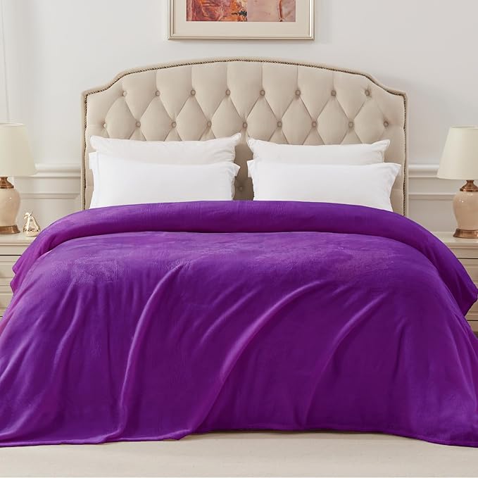 Exclusivo Mezcla Fleece Blanket Twin Size for Bed, Super Soft and Warm, All Season, Cozy, Plush, Lightweight, 60x80 Inches Purple