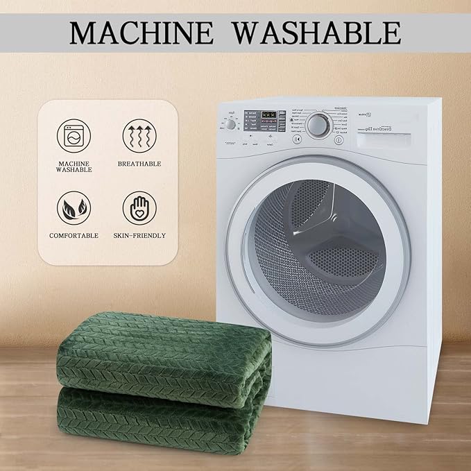 inhand Fleece Blanket for Bed, Super Soft Flannel Cozy King Bed Blanket for Adults, Washable Lightweight Fuzzy Bed Blanket for Office Sofa, Warm Plush Blankets for All Season (90"×108", Green)