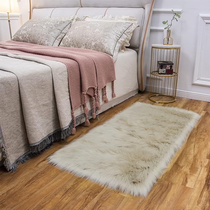 EasyJoy Ultra Soft Fluffy Shaggy Area Rug Faux Fur Rug Chair Cover Seat Pad Fuzzy Area Rug for Bedroom Floor Sofa Living Room (2 x 4 ft Rectangle, Beige)