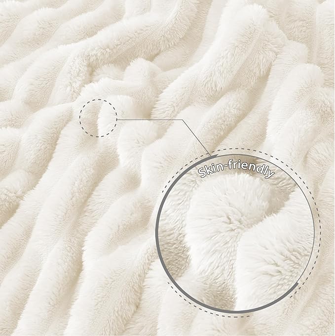 Exclusivo Mezcla Fleece Throw Blanket for Couch, Super Soft Striped Jacquard Bed Blanket, Lightweight Fuzzy Cozy for All Seasons, 50x60 Inches, Ivory
