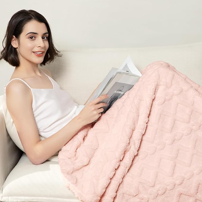 Aganear Blanket Queen Size - Fuzzy Cozy Sof Blanket for Couch, Sofa, Bed, Office, Decorative Present for All Seasons, Portable Throw Blankets for Couch, Sofa, Bed(90"x90", Pink)