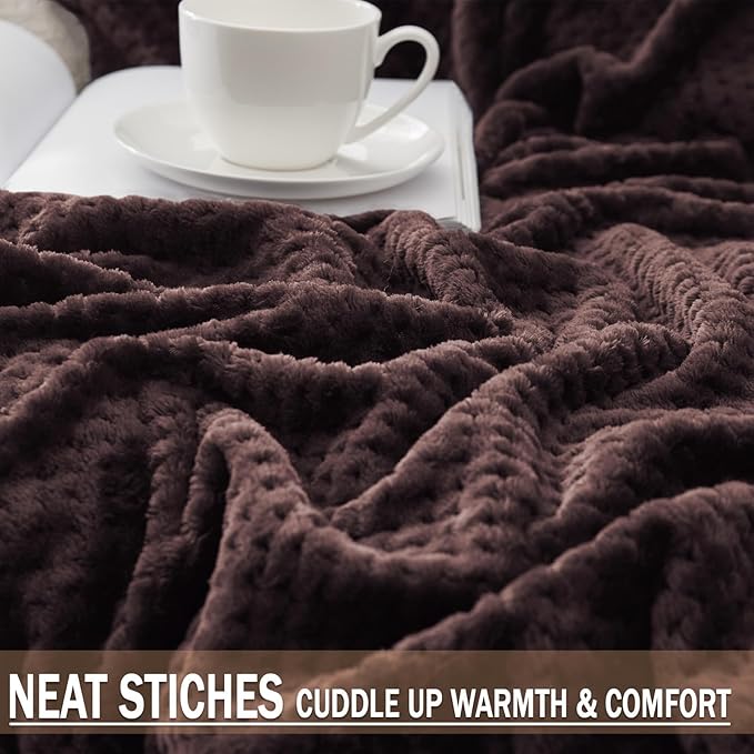 Exclusivo Mezcla Fleece Bed Blanket Twin Size, Super Soft and Warm Blankets for Couch, Sofa and Bed Waffle Textured, Cozy, Fuzzy and Lightweight (Coffee, 90x66 Inches)