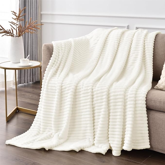 BEDELITE Fleece Blanket Twin Size – 3D Ribbed Jacquard Soft and Warm Decorative Fuzzy Blankets – Cozy, Fluffy, Plush Lightweight Throw Blankets for Couch, Bed, Sofa(Cream, 60x80 inches)