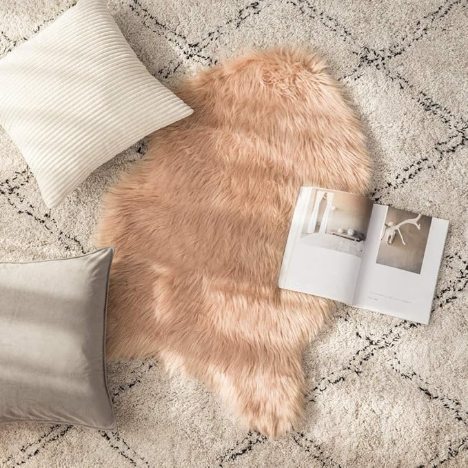 MIULEE Fluffy Rug Soft Shaggy Faux Fur Area Rug Luxury Plush Sheepskin Carpet for Bedroom Living Room Sofa Chair 2 x 3 Feet, Khaki