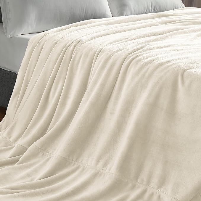 BEDELITE Fleece Blanket Extra Large Blankets for Bed, Luxury Plush Cozy Fuzzy Blanket 120x120 inches, Super Soft Warm Lightweight Throw Blanket All Seasons Suitable, Cream