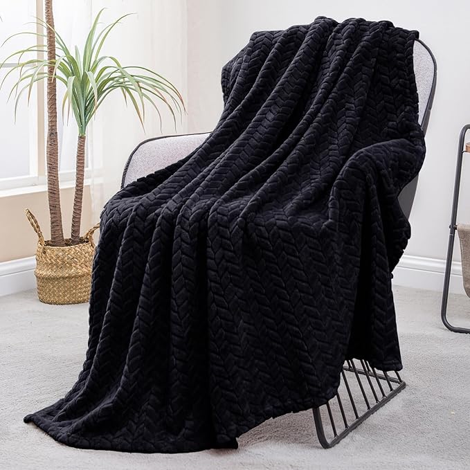 Exclusivo Mezcla Fleece Throw Blanket for Couch and Bed, 50x70 Inches Soft Cozy Jacquard Flannel Blankets, Lightweight Fuzzy Plush Warm Throws for Women, Black