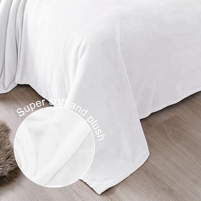 Exclusivo Mezcla Fleece Blanket Twin Size for Bed, Super Soft and Warm, All Season, Cozy, Plush, Lightweight, 90x66 Inches, Pure White