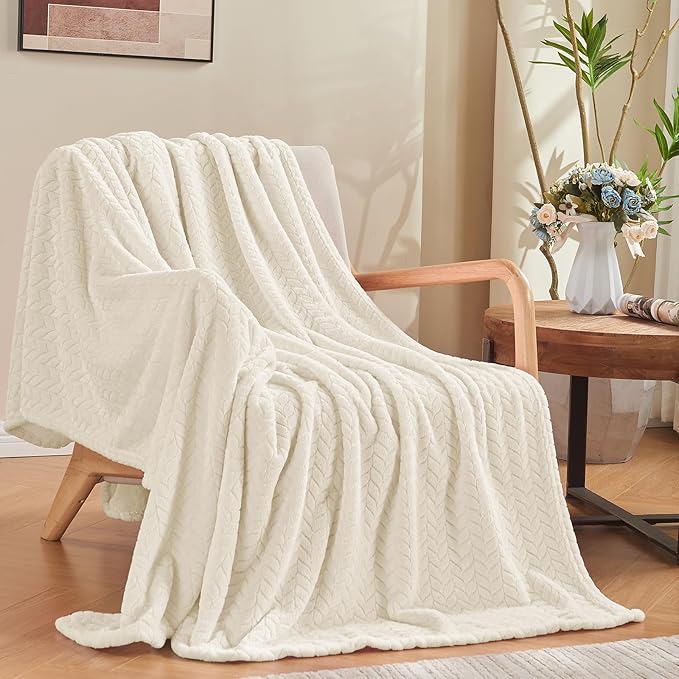 inhand Cream White Fleece Throw Blanket for Couch, Super Soft Flannel Blanket, Lightweight Fuzzy Blankets Sofa Bed Office, Washable Cozy Plush Fleece Blankets&Throw for All Season(50x60 Inches)