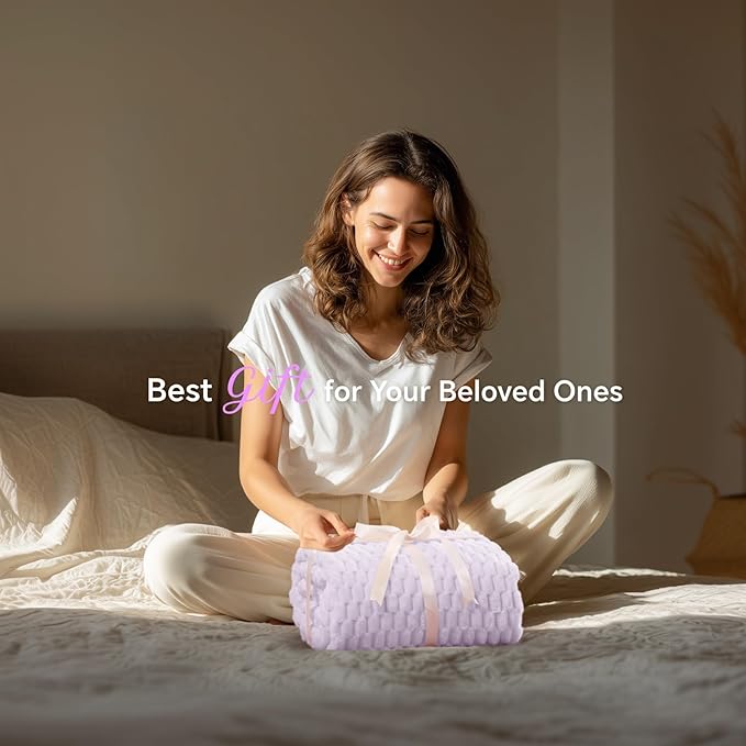 BEDELITE Fleece Blanket - 3D Jacquard Decorative Lavender Fog Throw Blankets for Couch & Bed, Soft and Cozy Warm Plush Fluffy Blanket All Seasons Suitable, 50x60Inches