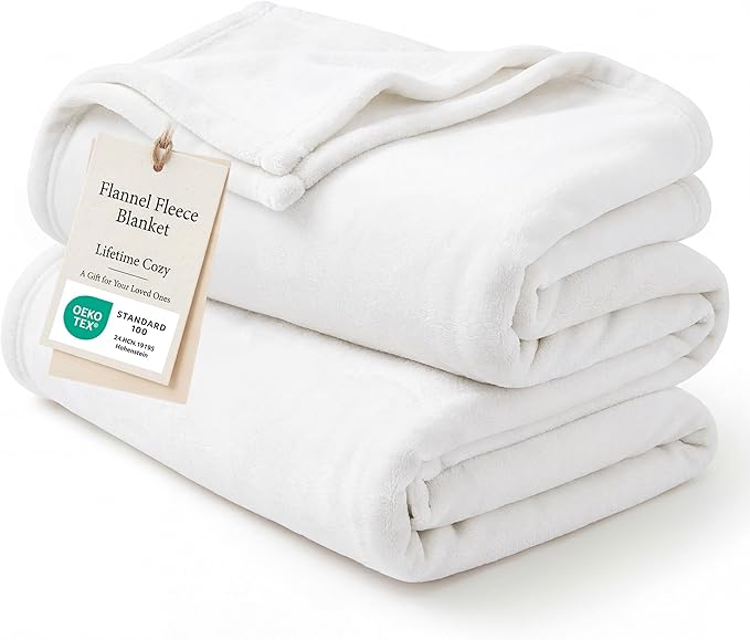 Bedsure GentleSoft Bedding Fleece Blanket for Girls and Boys - Soft Cozy Cute Small Throw Blankets for Travel, 43x55 Inches, White