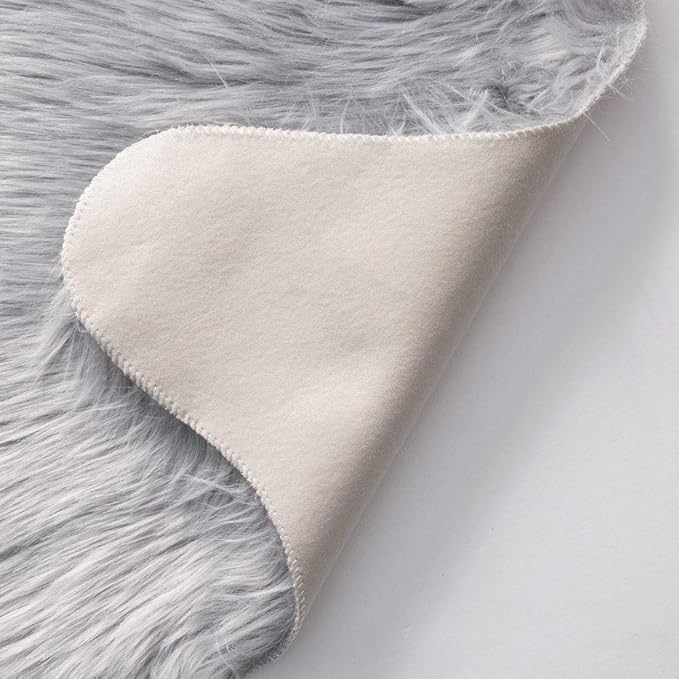MIULEE Luxury Super Soft Fluffy Area Rug Faux Fur Sheepskin Rug Decorative Plush Shaggy Carpet for Bedside Sofa Floor Nursery 3 x 5 Feet, Grey