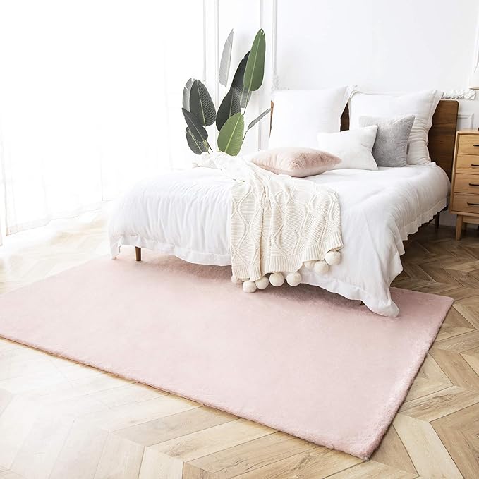 Ashler Faux Fur Rug, Ultra Soft Faux Rabbit Fur, Pink Area Rugs, 5 x 7 Feet Rectangle, Machine Washable Nursery Decor Throw Rugs for Bedroom, Kids Room, Living Room