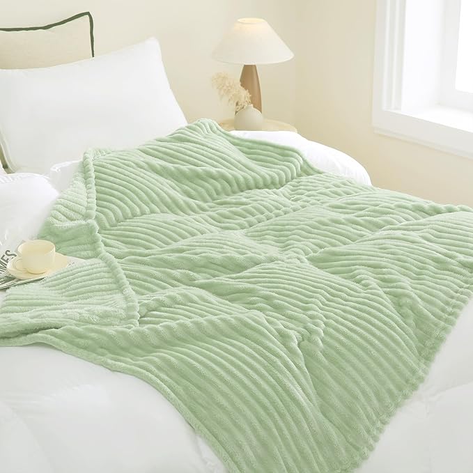 Cream Green Fleece Throw Blanket 50”×60” for Couch Sofa Bed,Super Soft Cozy Plush Microfiber Flannel Blanket with Stripes Design Lightweight for Adults,Woman,Girls