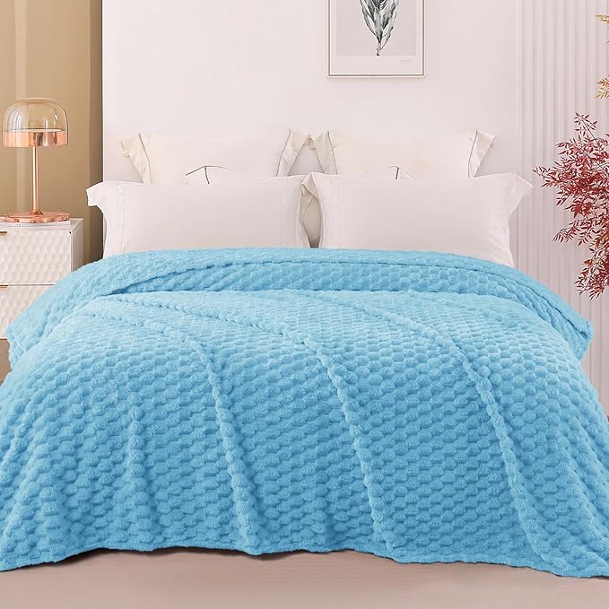 Exclusivo Mezcla Fleece King Blanket for Bed, Extra Large Fuzzy Blue Bed Blankets, Soft Cozy Plush Sofa Throws for All Seasons, 90x104 Inches