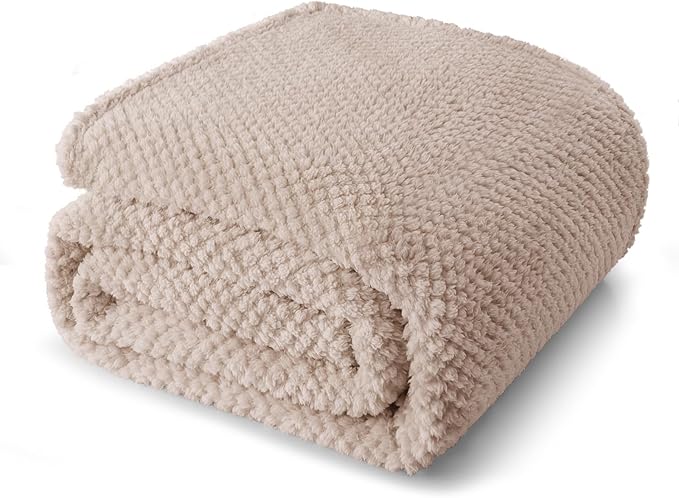 Whale Flotilla Twin Size Fuzzy Fleece Blanket for Bed, 60x80 Inch Fluffy Warm Soft Jacquard Blankets for All Season, Lightweight and Cozy, Camel