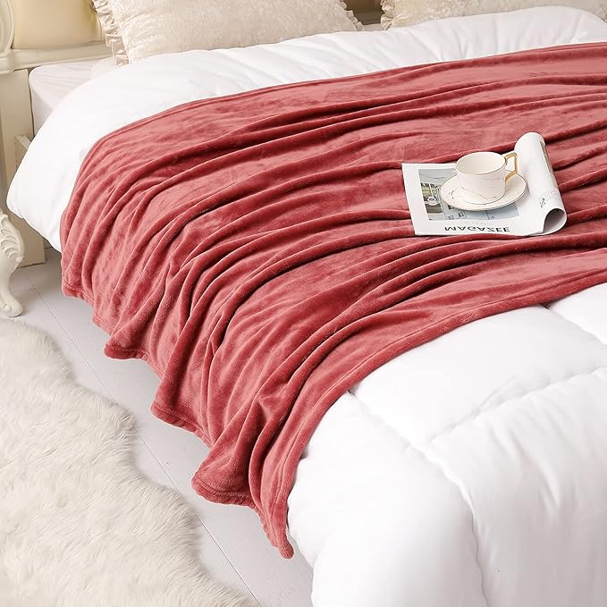 KMUSET Fleece Blanket Twin Size Coral Lightweight Super Soft Cozy Luxury Bed Blanket Microfiber