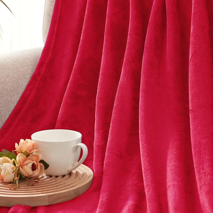 Exclusivo Mezcla Fleece Blanket Twin Size for Bed, Super Soft and Warm, All Season, Cozy, Plush, Lightweight, 60x80 Inches Red