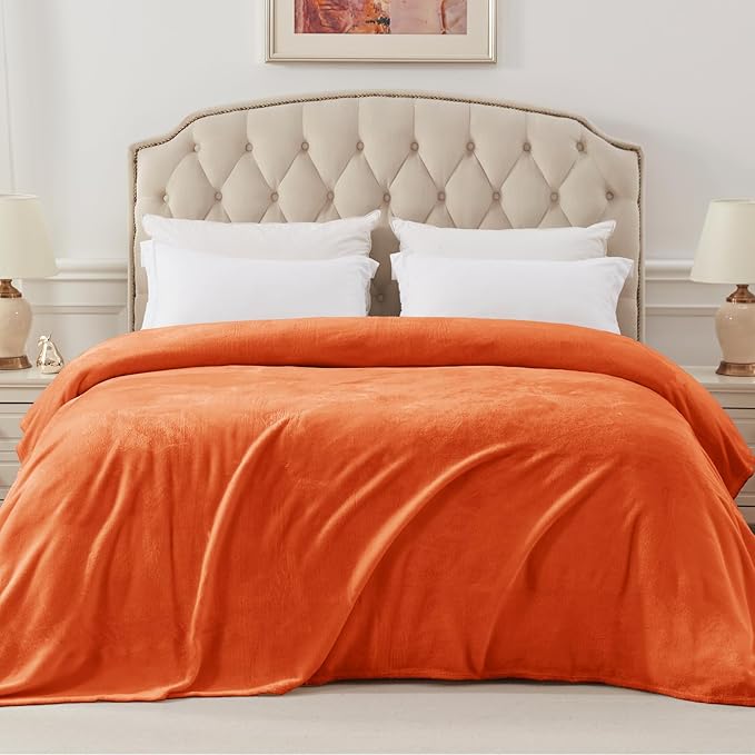 Exclusivo Mezcla Fleece Blankets Queen Size for Bed, Super Soft and Warm, All Season, Cozy, Plush, Lightweight, 90x90 Inches, Burnt Orange