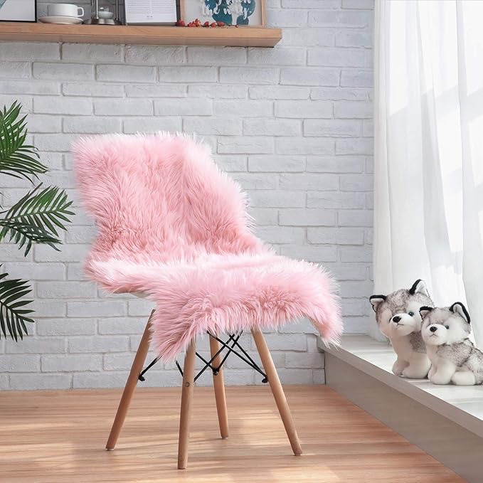 Ciicool Faux Sheepskin Rug Soft Faux Fur Rugs Pink Fluffy Rugs Chair Couch Cover Cute Fuzzy Rug for Girls Bedroom Floor Sofa Living Rroom 2x3 Feet