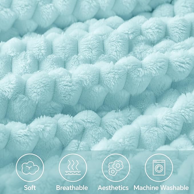 BEDELITE Fleece Blanket Twin for Bed Couch, 3D Jacquard Decorative Cloud Blue Throw Blanket, Soft and Cozy Warm Plush Fuzzy Blanket All Seasons Suitable, 60x80Inches