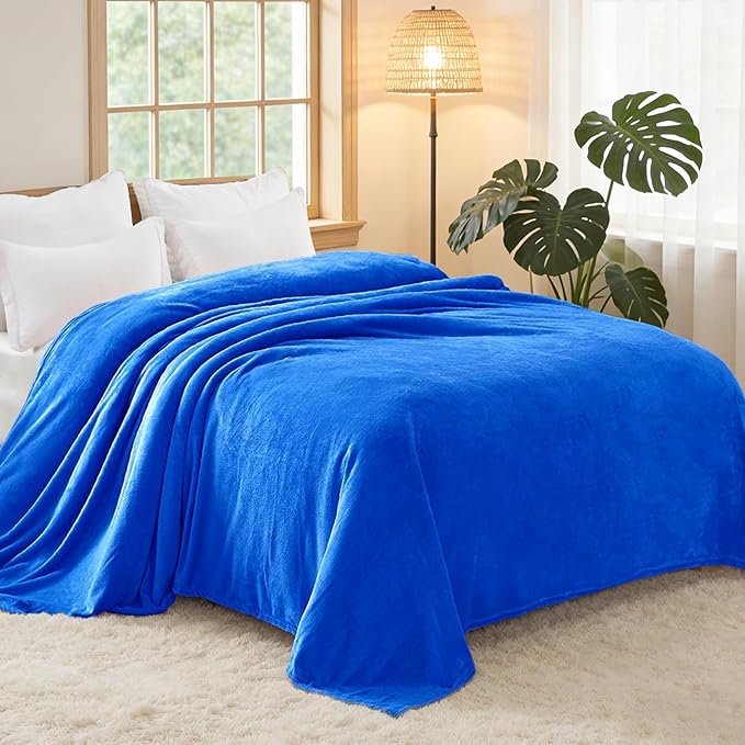 Exclusivo Mezcla Fleece Blanket Twin Size for Bed, Super Soft and Warm, All Season, Cozy, Plush, Lightweight, 60x80 Inches Cobalt Blue