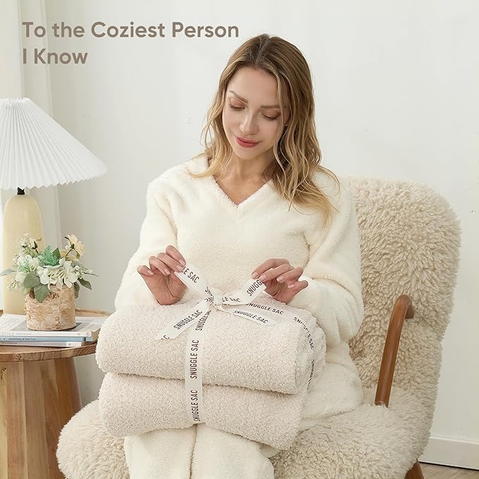 Snuggle Sac Heather Throw Blanket for Couch, Reversible Super Soft Blankets Warm Cozy Knit Fuzzy Plush Lightweight for Sofa, Bed, Camping, Picnic (Heather Ivory, Throw-XL(50"x 70"))
