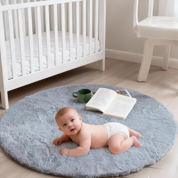 ThreadGlobe Fluffy Faux Rabbit Fur Circle Rug 3'x3', Cloud-Soft Area Rug for Bedroom & Nursery, Non-Slip No-Shed Design, Machine Washable Rug, Grey, 3x3 Ft