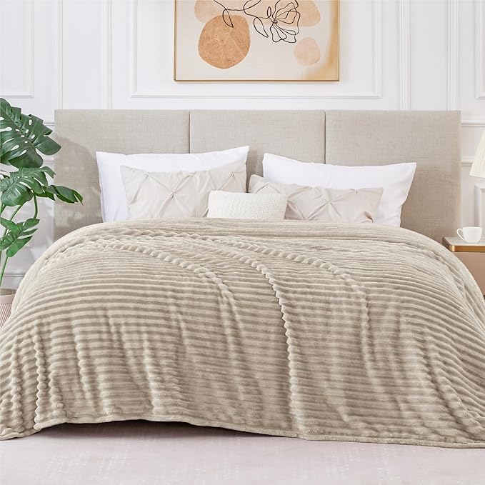 BEDELITE Fleece Blanket Full Size – 3D Ribbed Jacquard Soft and Warm Decorative Fuzzy Blankets – Cozy, Fluffy, Plush Lightweight Throw Blankets for Couch, Bed, Sofa(Linen, 84x90 inches)