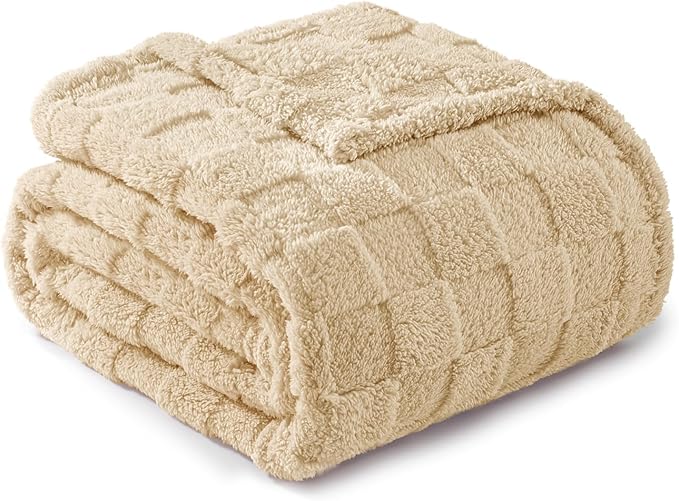 Exclusivo Mezcla Fleece Throw Blanket for Couch,Super Soft and Warm Lightweight Checkered Pattern Blankets for All Seasons,50x60 Inches, Beige