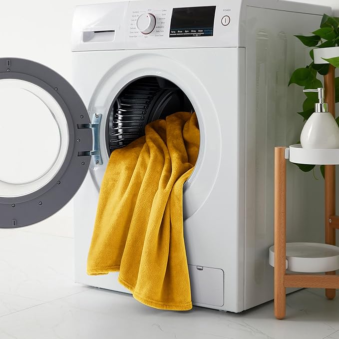 KMUSET Fleece Blanket Twin Size Honey Yellow Lightweight Super Soft Cozy Fuzzy Bed Blankets Microfiber Factory Shop