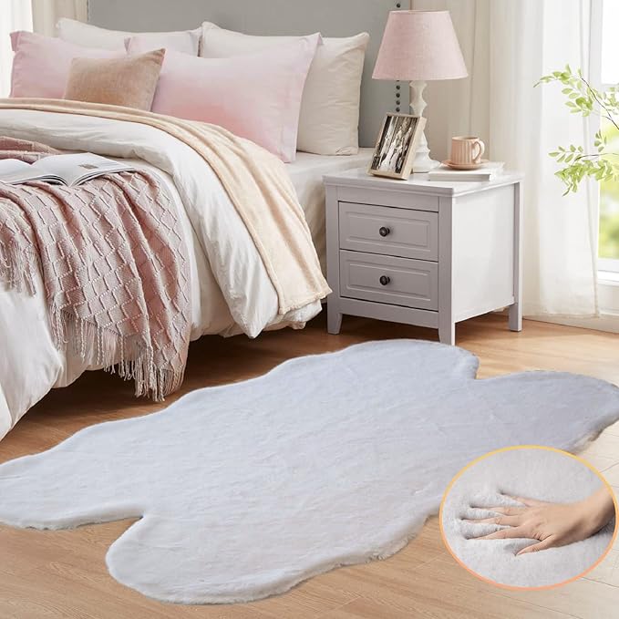 ORINOVA Grey Faux Rabbit Washable Furry Fur Area Rugs for Living Room Bedroom Gray Fluffy Sheepskin Rug Nursery Decor 4x6 Area Rug