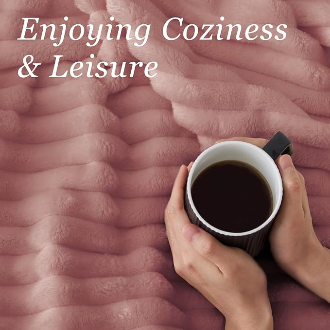 BEDELITE Fleece Throw Blanket for Couch - 300GSM Soft & Warm Fluffy Dusty Pink Blanket, Decorative and Giftable Striped Blankets for Women, Men, 50"x70"