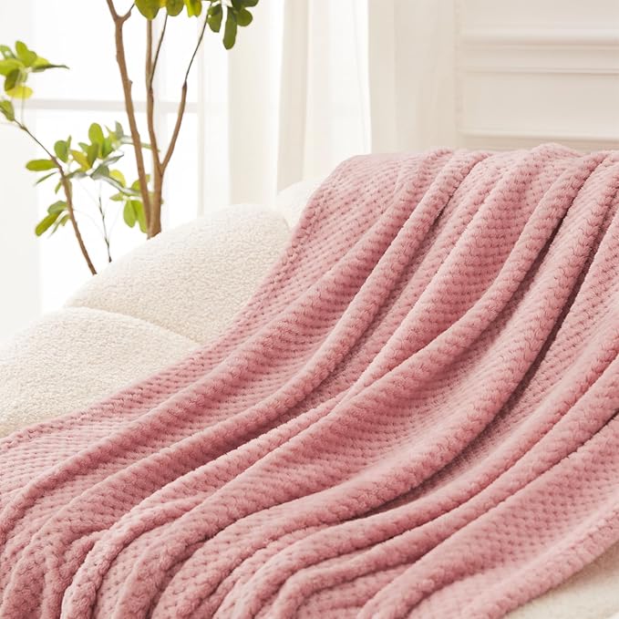 Exclusivo Mezcla Fleece Bed Blanket Queen Size, Super Soft and Warm Blankets for Couch, Sofa and Bed Waffle Textured, Cozy, Fuzzy and Lightweight (Dusty Pink, 90x90 Inches)