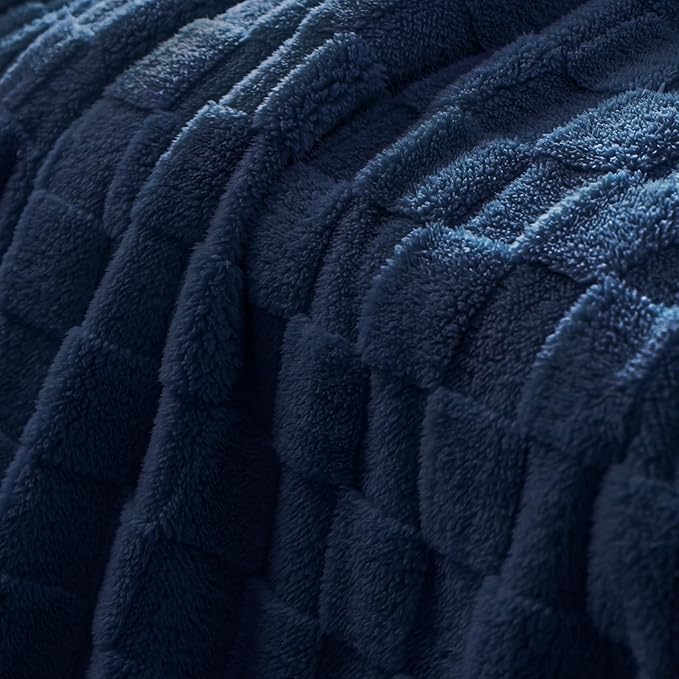 Exclusivo Mezcla Fleece Throw Blanket for Couch,Super Soft and Warm Lightweight Checkered Pattern Blankets for All Seasons, 50x60 Inches, Navy Blue