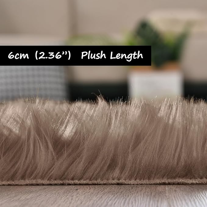Goolela Circle Sheepskin Rug 5ft Round Fluffy Fuzzy Furry Carpet for Bedroom Living Room Shaggy Washable Soft - Light Brown Beige