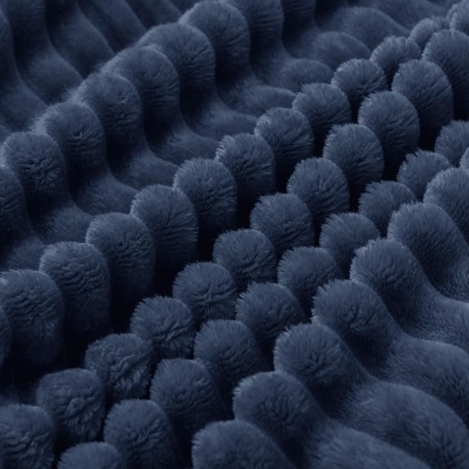 BEDELITE Fleece Throw Blanket for Couch – 3D Ribbed Jacquard Soft and Warm Decorative Fuzzy Blanket – Cozy, Fluffy, Plush Lightweight Navy Throw Blankets for Bed, Sofa, 50x70 inches