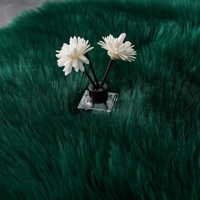 EasyJoy Ultra Soft Fluffy Rugs Faux Fur Rug Chair Cover Seat Pad Fuzzy Area Rug (2x6 ft Rectangle, Dark Green)