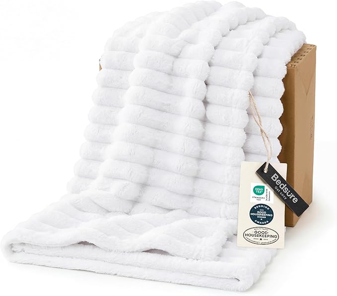 Bedsure GentleSoft Bright White Throw Blanket for Couch - Cozy Soft Blankets for Women, Cute Small Throws for Girls, 50x60 Inches