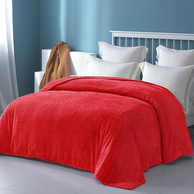 Exclusivo Mezcla Fleece King Size Blanket for Bed, 90x104 Inches Soft Cozy Jacquard Flannel Blankets, Lightweight Fuzzy Plush Warm for Women, Red